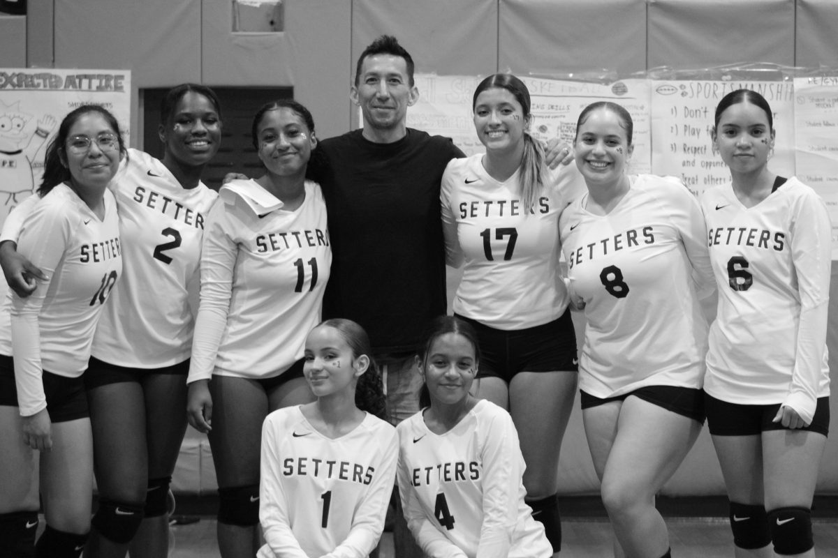 Senior Night
From top left to right: Diana Torres, Aiche Kouyate, Leah Martinez, Coach Lee, Sofia Gomez, Dahianara Polanco, and Grismeidi Romano.
From bottom left to right: Serenity Seda and Ciara Garcia.